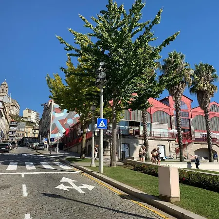 Ribeira Charming * Oporto